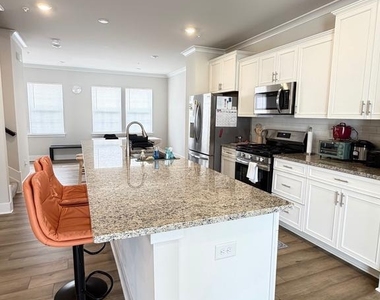 1235 Greylock Lane - Photo Thumbnail 12