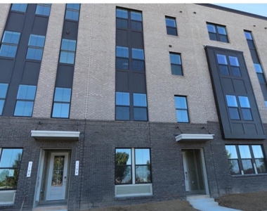 117 E Cromwell Street - Photo Thumbnail 32