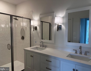 117 E Cromwell Street - Photo Thumbnail 23