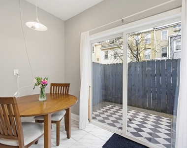 1429 Olive Street - Photo Thumbnail 8