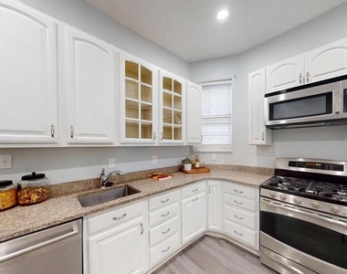 1228 Fairmont Street Nw - Photo Thumbnail 10