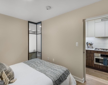 37 L Street Se - Photo Thumbnail 18