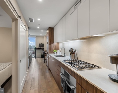 37 L Street Se - Photo Thumbnail 2