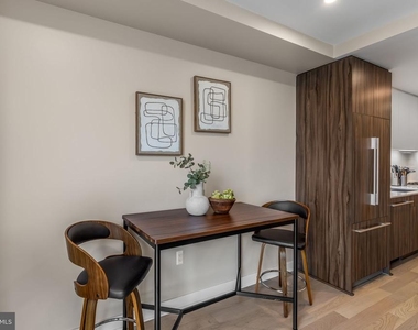 37 L Street Se - Photo Thumbnail 17