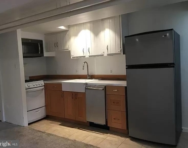 1650 33rd Street Nw - Photo Thumbnail 1