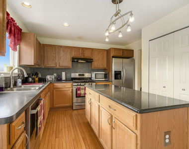 7848 Trotters Park Street - Photo Thumbnail 9