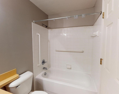 275 Briarcrest Drive - Photo Thumbnail 16
