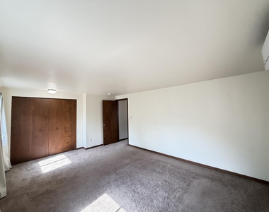 1707 Dexter Avenue - Photo Thumbnail 17