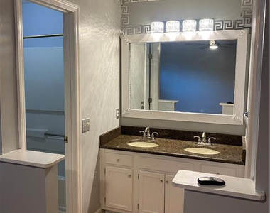 1728 Empress Lane - Photo Thumbnail 9