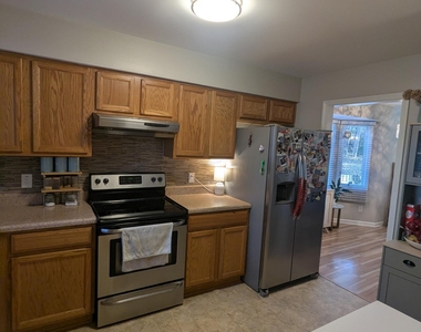 5513 Kaplan Drive - Photo Thumbnail 12