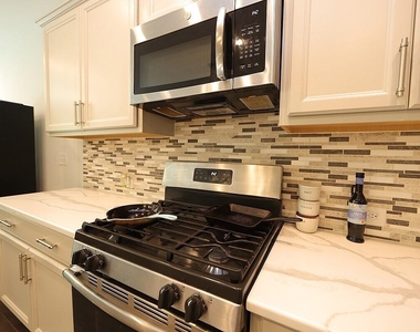 159 Manordale Drive - Photo Thumbnail 10