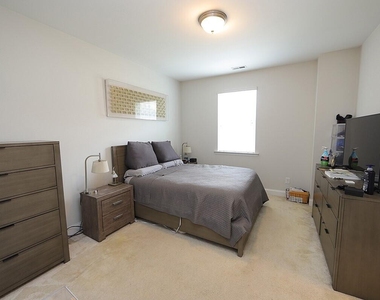 159 Manordale Drive - Photo Thumbnail 12