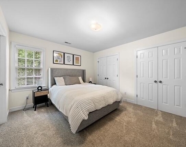 42-a Cheswick Place - Photo Thumbnail 16