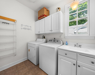 42 Cheswick Place - Photo Thumbnail 22