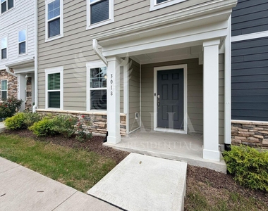 3018 Brellon Lane - Photo Thumbnail 2