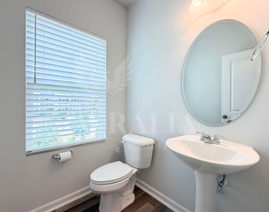 3018 Brellon Lane - Photo Thumbnail 10