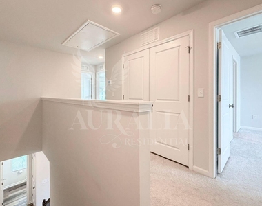 3018 Brellon Lane - Photo Thumbnail 19