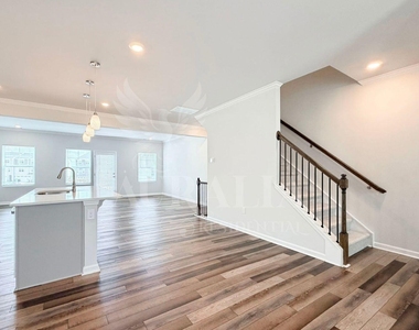 3018 Brellon Lane - Photo Thumbnail 18