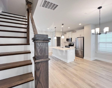 8520 Silsbee Drive - Photo Thumbnail 22