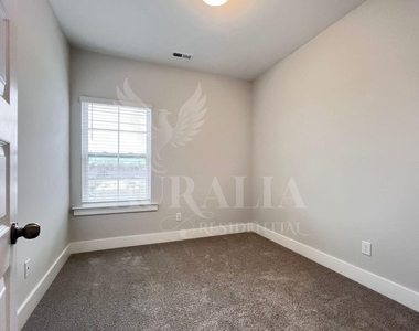 8520 Silsbee Drive - Photo Thumbnail 29