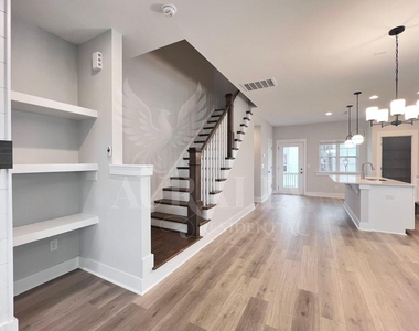8520 Silsbee Drive - Photo Thumbnail 12