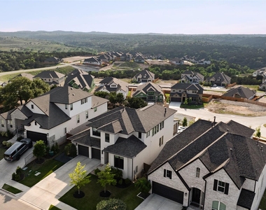 6517 Empresa Dr - Photo Thumbnail 3