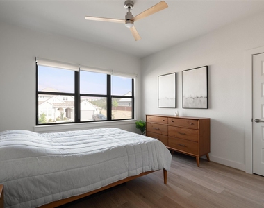 6517 Empresa Dr - Photo Thumbnail 17