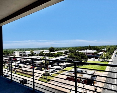 4361 S Congress Ave - Photo Thumbnail 28