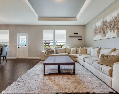 7013 Armagh Dr - Photo Thumbnail 2