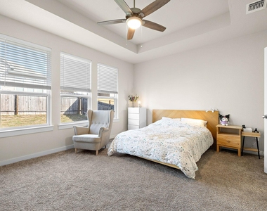 120 Upland Dr - Photo Thumbnail 10