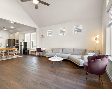 120 Upland Dr - Photo Thumbnail 2