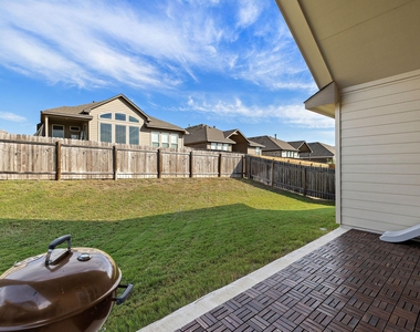 120 Upland Dr - Photo Thumbnail 19