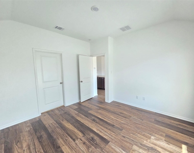 3305 Dusted Daisey St - Photo Thumbnail 31