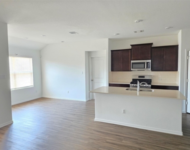 3305 Dusted Daisey St - Photo Thumbnail 21
