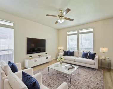502 Gregory Ct - Photo Thumbnail 1