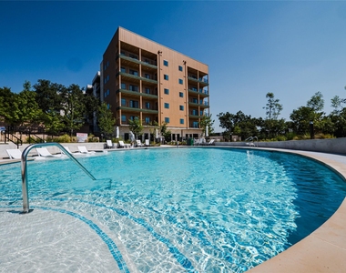 4802 Congress Ave S - Photo Thumbnail 4