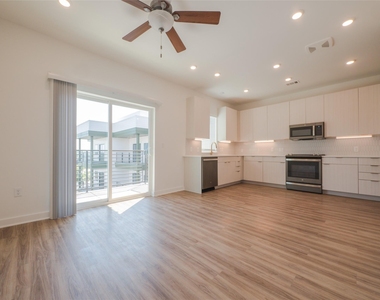 4802 Congress Ave S - Photo Thumbnail 28