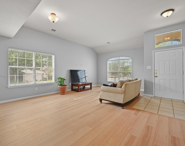 2700 Cradle Rock Trl - Photo Thumbnail 5