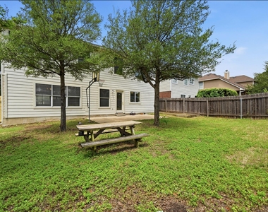 2700 Cradle Rock Trl - Photo Thumbnail 26