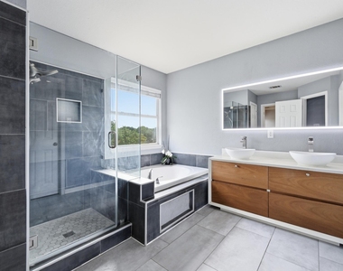 2700 Cradle Rock Trl - Photo Thumbnail 19