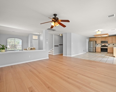 2700 Cradle Rock Trl - Photo Thumbnail 11