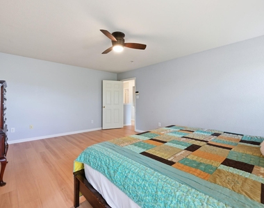 2700 Cradle Rock Trl - Photo Thumbnail 18