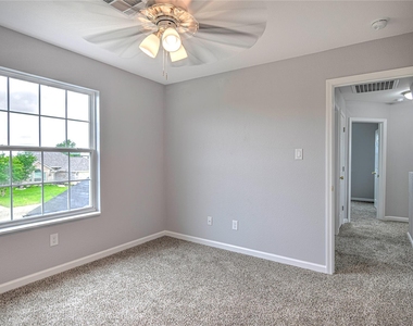 7720 Honeysuckle Dr - Photo Thumbnail 29