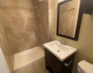 2402 Rio Grande St - Photo Thumbnail 2