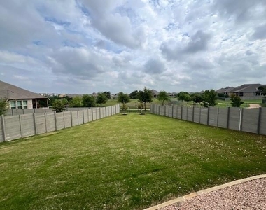 309 Buffalo Cave Rd - Photo Thumbnail 19