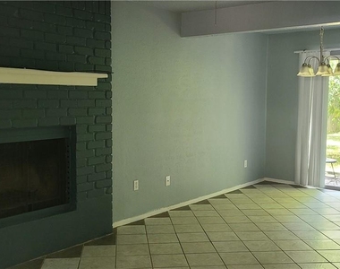 822 Sahara Ave - Photo Thumbnail 1