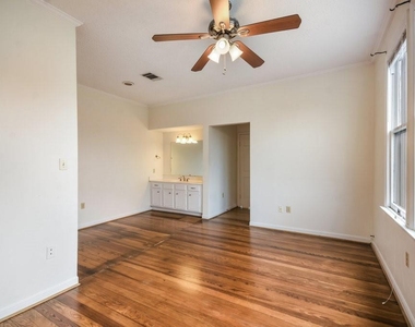 609 Harthan St - Photo Thumbnail 21