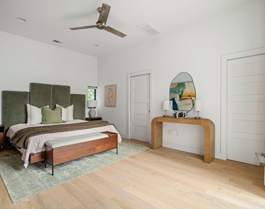 1407 Parkinson Dr - Photo Thumbnail 14