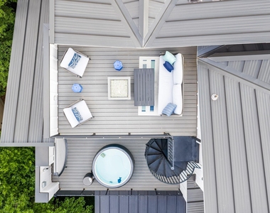 1407 Parkinson Dr - Photo Thumbnail 23