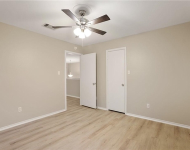 299 Brandons Way - Photo Thumbnail 24